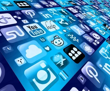 Jak NLP wpływa na rozwój asystentów wirtualnych w e-commerce
